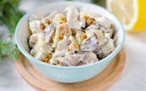 チキンポテトサラダ