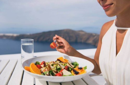 体重を素早く落とすための夏の食事