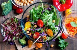 葉野菜「エンダイブ」を使った3つのおいしいレシピ