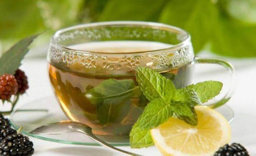 炭酸飲料の代わり ハーブティー