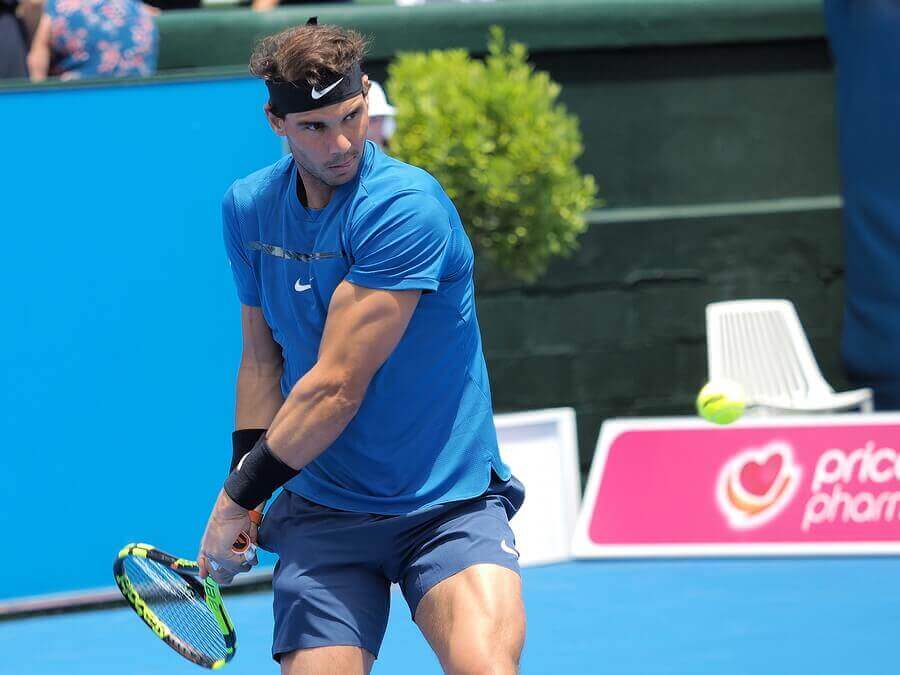 テニスの歴史に名を残す素晴らしい男性選手トップ5 ナダル