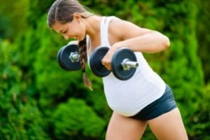 【妊娠中のメンタルヘルス障害】プレゴレキシアとその影響