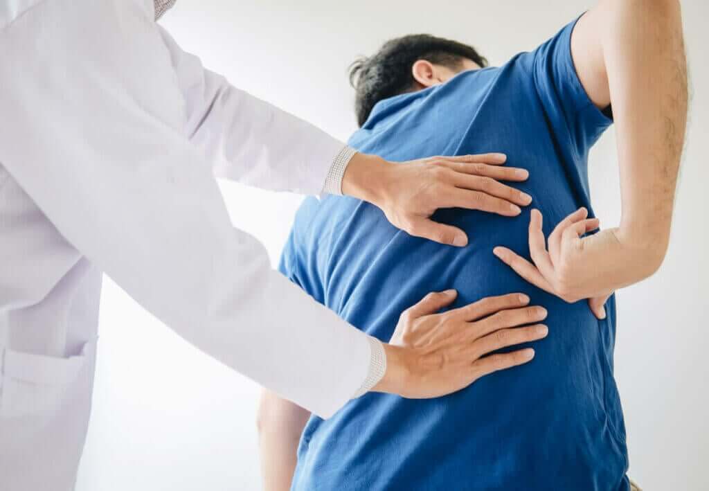 怪我からの回復期はどのように過ごすべきか? 腰痛